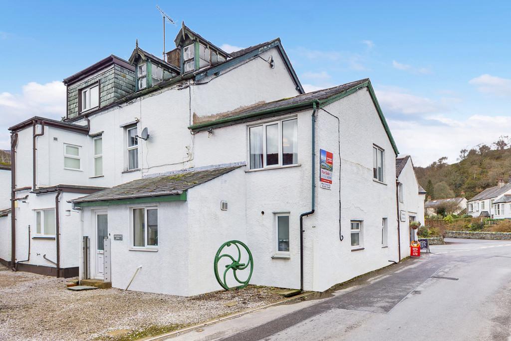 Braithwaite House, Braithwaite... 5 bed semidetached house £450,000