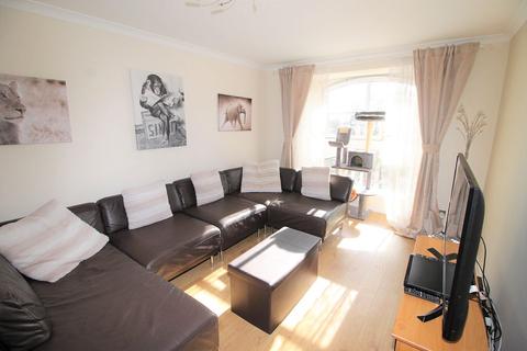 2 Bonnethill Place, Dundee, DD1 2AD
