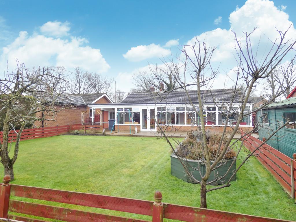 Mill Lane, Leeming, Northallerton 3 bed detached bungalow £265,000