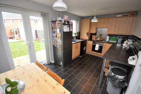 4 Cotefield Place, Penistone, Sheffield, S36 6FD