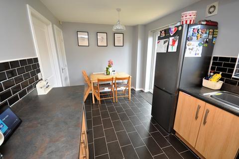 4 Cotefield Place, Penistone, Sheffield, S36 6FD