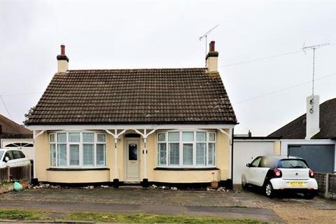 18 Bilton Road, Benfleet, SS7 2HH