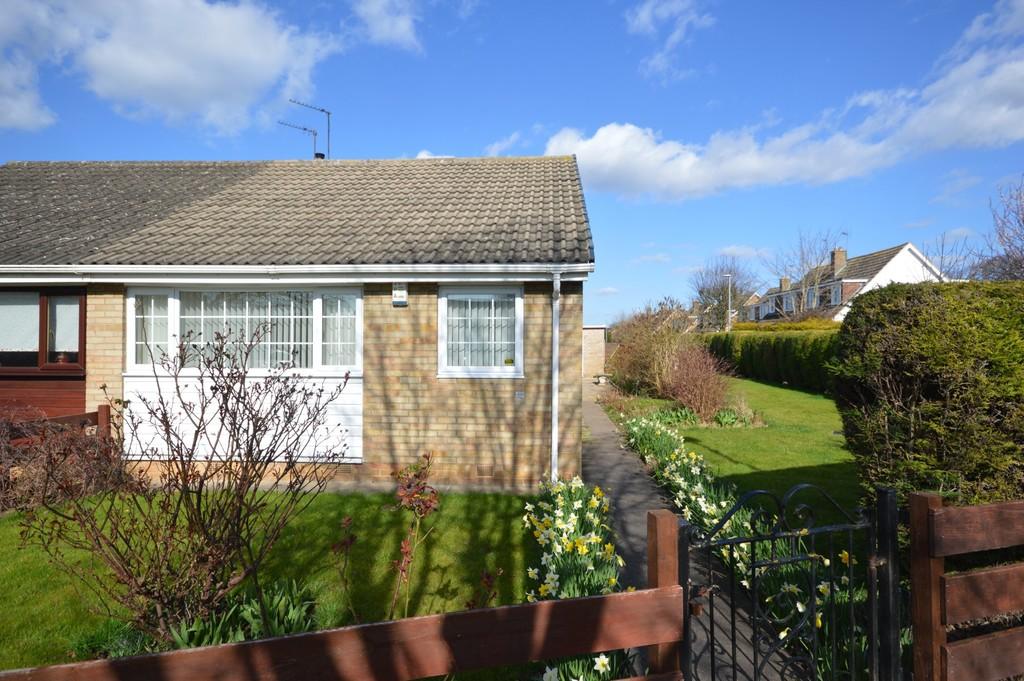 Delamere Walk, Goole 2 bed semidetached bungalow £110,000
