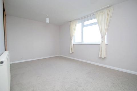 2 bedroom apartment to rent, Rackham Road, Rustington, Littlehampton