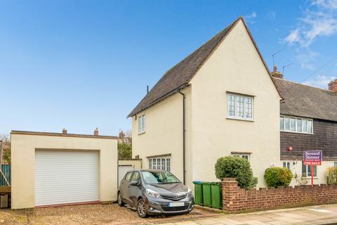 8 Shrapnel Road, London, SE9 1LB