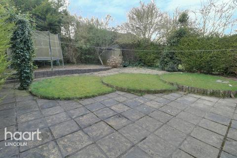 6 Kent Road, Brookenby, Market Rasen, LN8 6ET