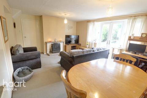 6 Kent Road, Brookenby, Market Rasen, LN8 6ET