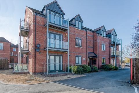 5 Brookes Close, Studley, B80 7FP
