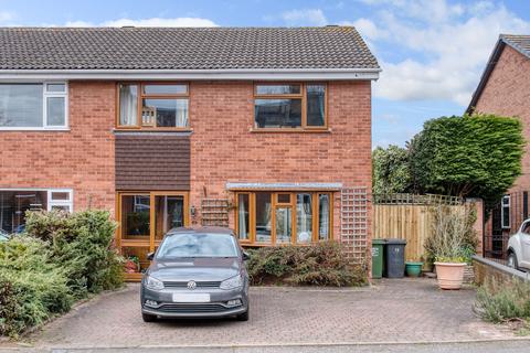 18 Avenue Road, Astwood Bank, Redditch, B96 6AU