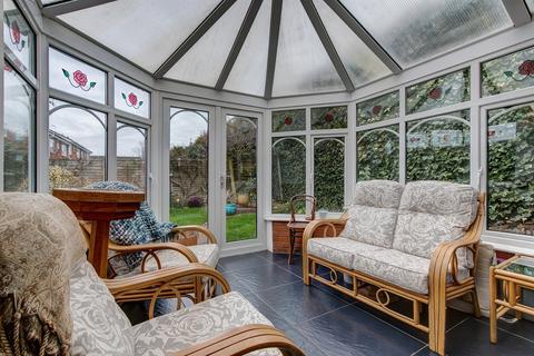 18 Avenue Road, Astwood Bank, Redditch, B96 6AU