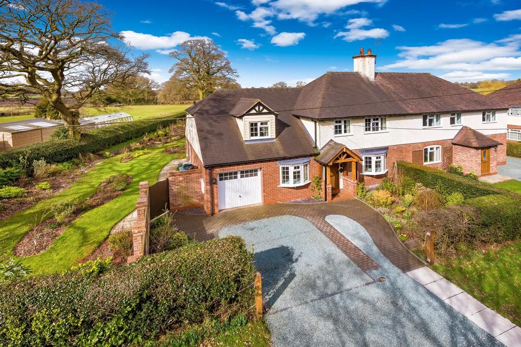 Mill Green, Hinstock 4 bed semidetached house £375,000