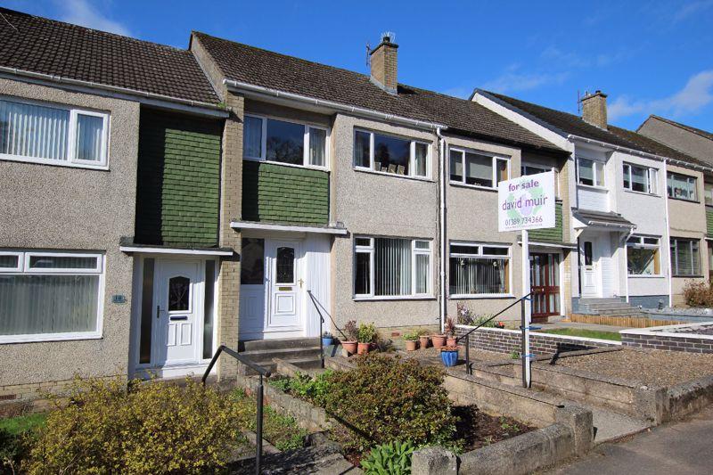McLeod Road, Dumbarton 3 bed terraced house £146,000