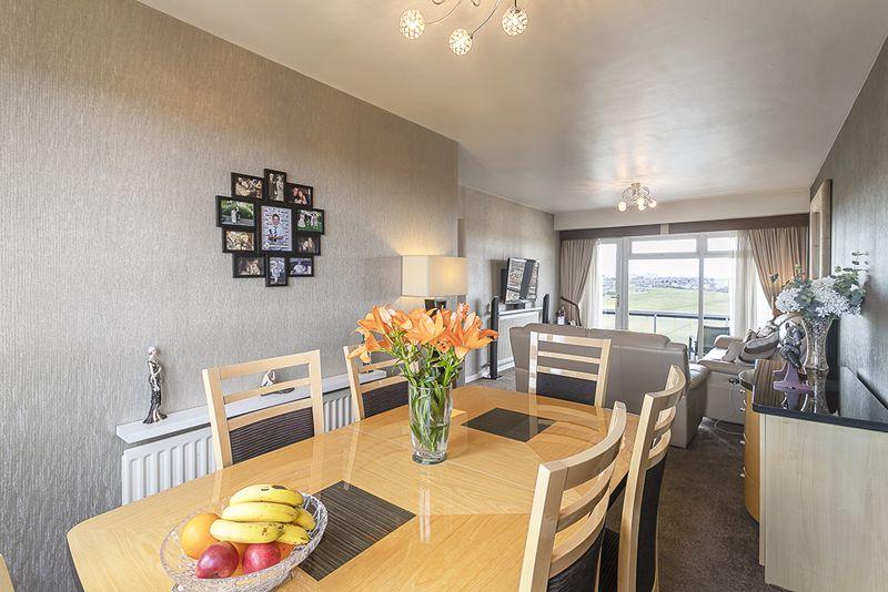 Montagu Court, Gosforth, Newcastle upon Tyne 2 bed apartment for sale