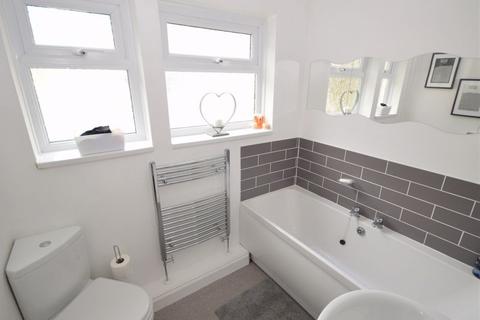 5 Haulfryn, Clydach, Abergavenny, NP7 0LZ