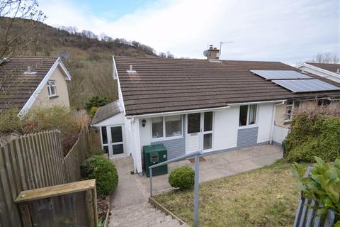 5 Haulfryn, Clydach, Abergavenny, NP7 0LZ