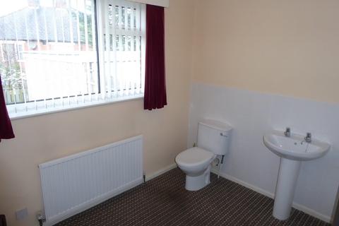 3 Beecroft Crescent, Leeds, LS13 3ES