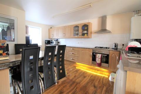 2 Rowan Road, West Drayton, UB7 7UA