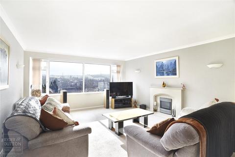 16 The Meadows, Grotton, Oldham, OL4 4LR