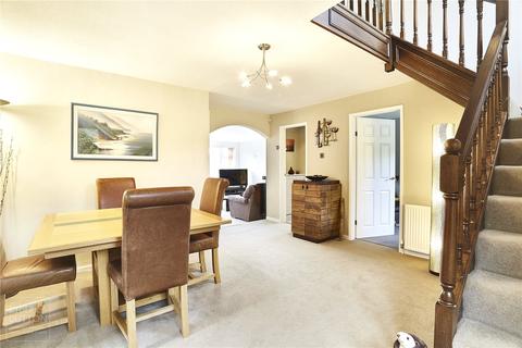 16 The Meadows, Grotton, Oldham, OL4 4LR