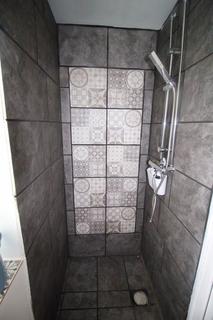29 Westway, Caterham, CR3 5TQ