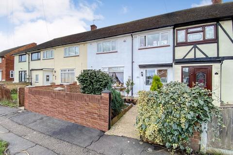 59 Easington Way, South Ockendon, RM15 5EP