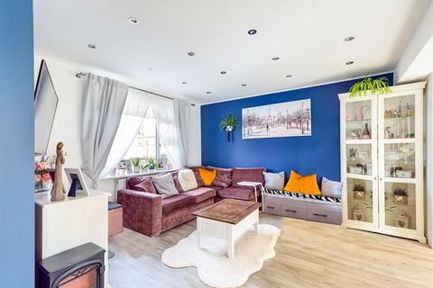 59 Easington Way, South Ockendon, RM15 5EP