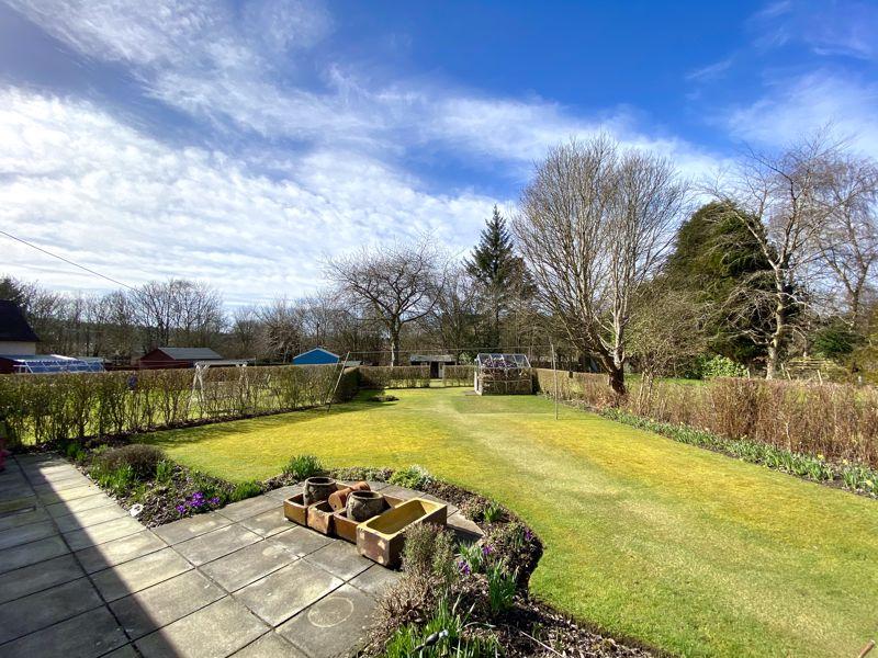 Holm, Cumnock 4 bed semidetached house £175,000