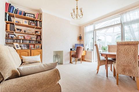 59 Colborne Way, Worcester Park, KT4 8LY