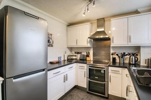 12 Irvine Road, Werrington, Stoke-on-trent, ST9 0DR