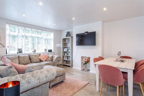 Flat 5, Westmorland Court Grennell Road, Sutton, SM1 3DL