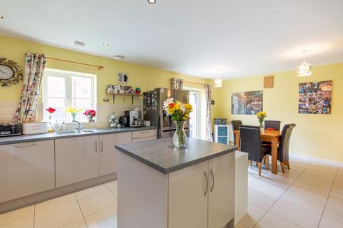 29 Badgers Drive, Wantage, OX12 9WJ
