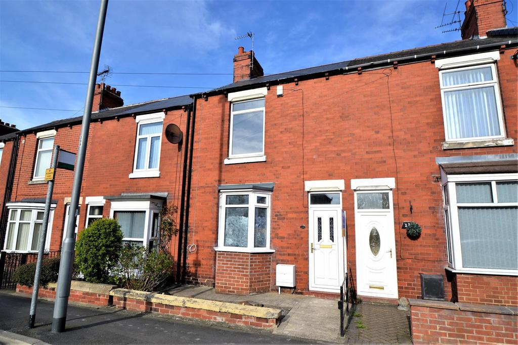 West Terrace, Spennymoor 2 bed terraced house £425 pcm (£98 pw)