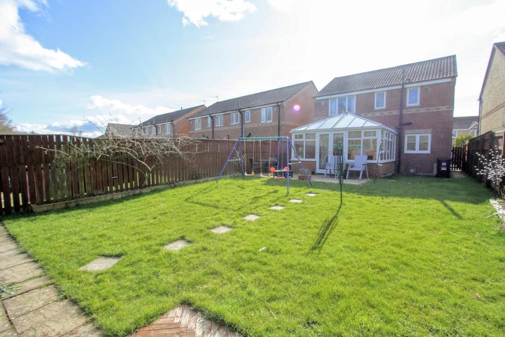 Aldgrove Way, Darlington 3 bed detached house £200,000