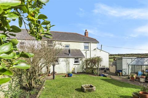 Clovelly House Crowan, Praze, Camborne, TR14 9NB