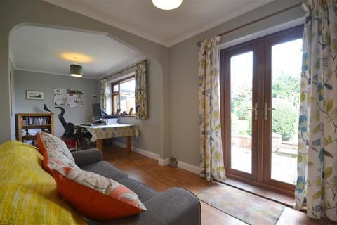 Meadow Rise Beauchamp Lane, Callow End, Worcester, WR2 4UQ