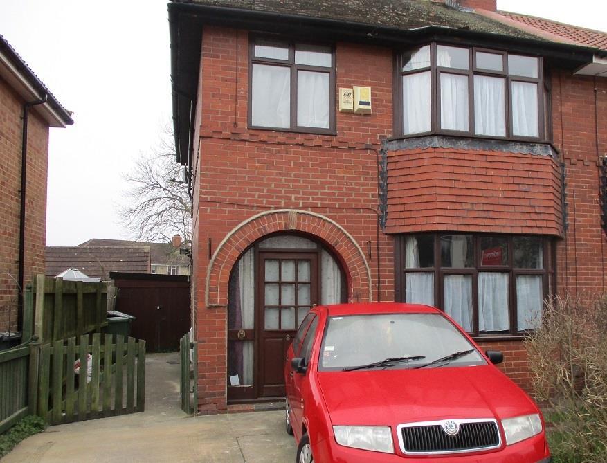 Burnholme Drive, York 3 bed semidetached house £835 pcm (£193 pw)