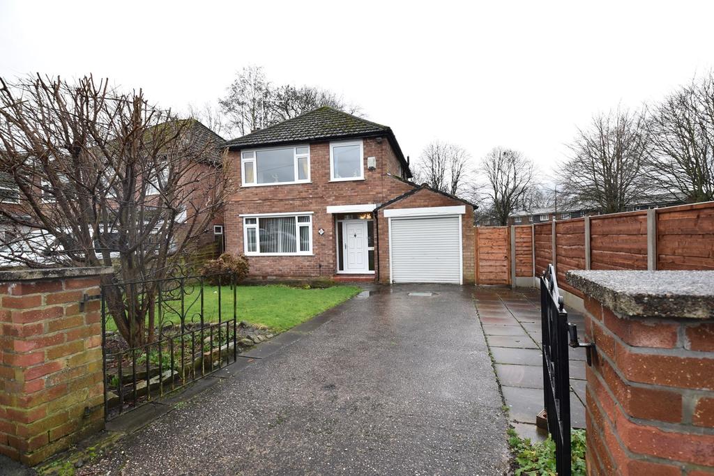 Rothesay Crescent, Sale, M33 3 bed detached house £395,000