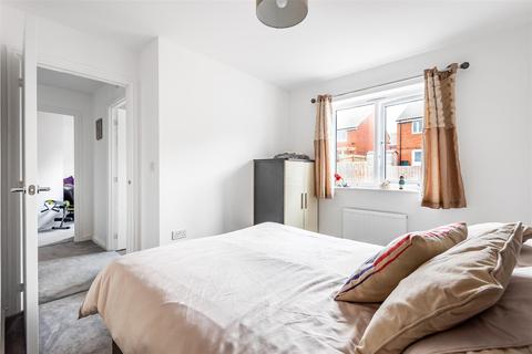 18 Loom End, Tiverton, EX16 5FJ