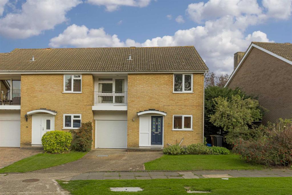 Rose Bushes, Epsom Downs 4 bed semidetached house £540,000