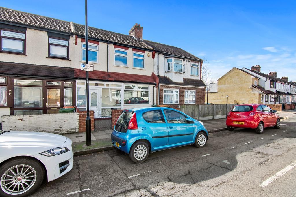 Roman Road, East Ham, London, E6 3 bed terraced house £425,000
