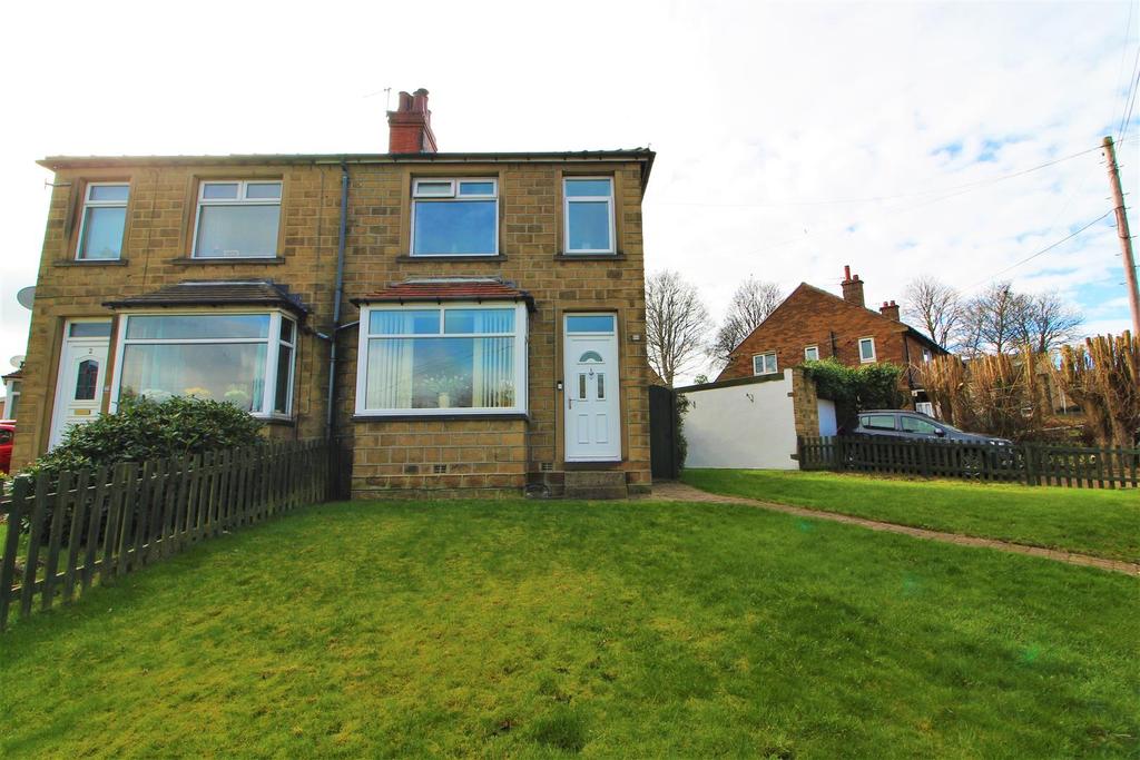 Long Lane, Dalton, Huddersfield, HD5 9SN 2 bed semidetached house £