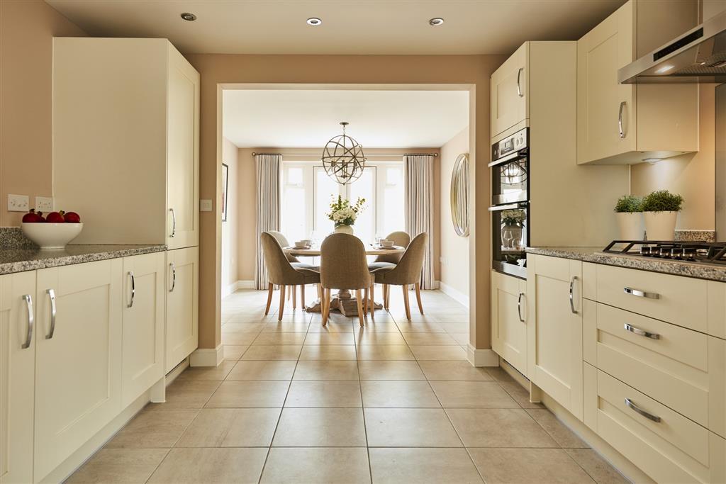 Open plan to cook and eat