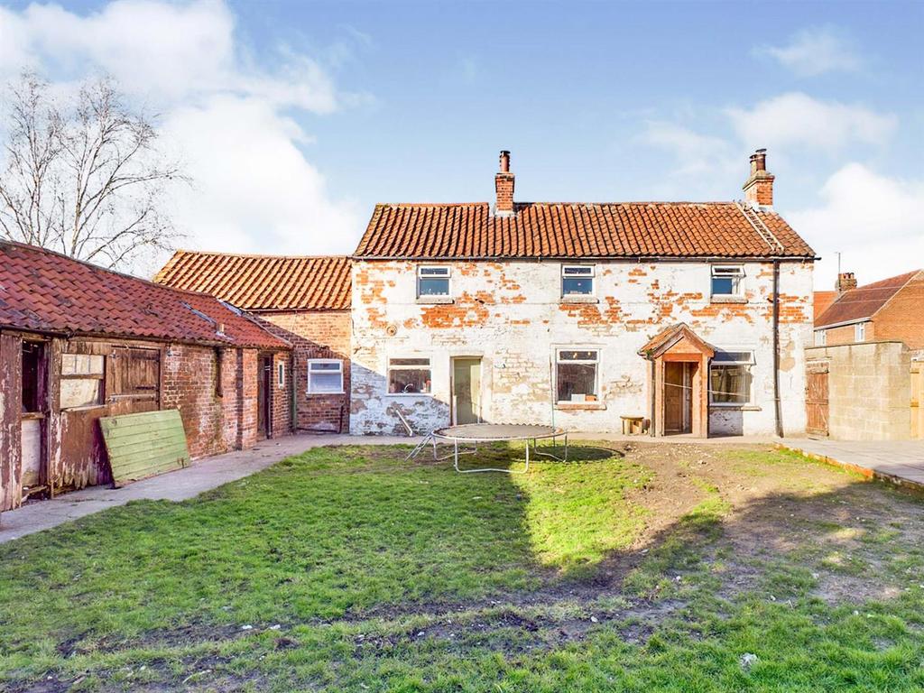 Back Street, Langtoft, Driffield 3 bed house £175,000