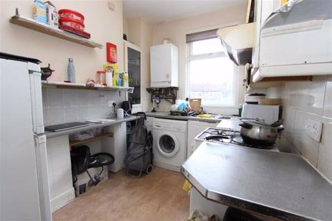 51a Airthrie Road, Ilford, IG3 9QT