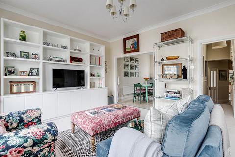 2 bedroom flat to rent, Danehurst Street, SW6