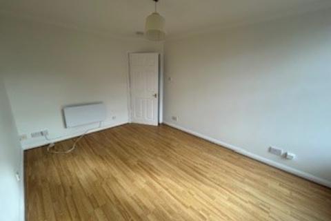 1 bedroom flat to rent, 1/2, 29 Provost Road, Dundee, DD3 8AF