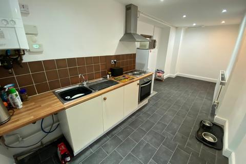 38 Aberdare Road, Blaenllechau, Ferndale, CF43 4PF