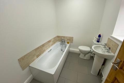 38 Aberdare Road, Blaenllechau, Ferndale, CF43 4PF