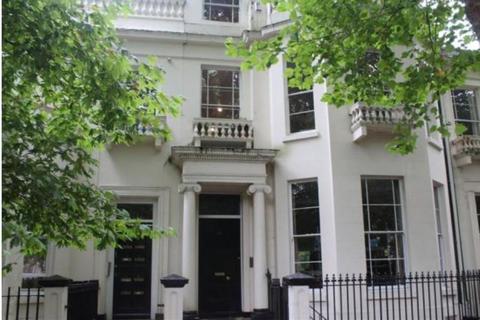 Apartment 2, 36 Falkner Square, Liverpool, L8 7NZ