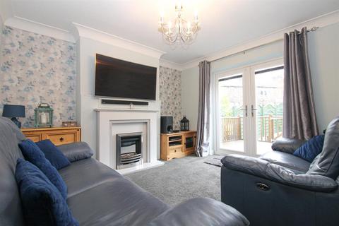1 Canada Crescent, Rawdon, Leeds, LS19 6LT